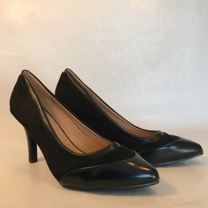 Black Panel Pointed Court, sz 7
